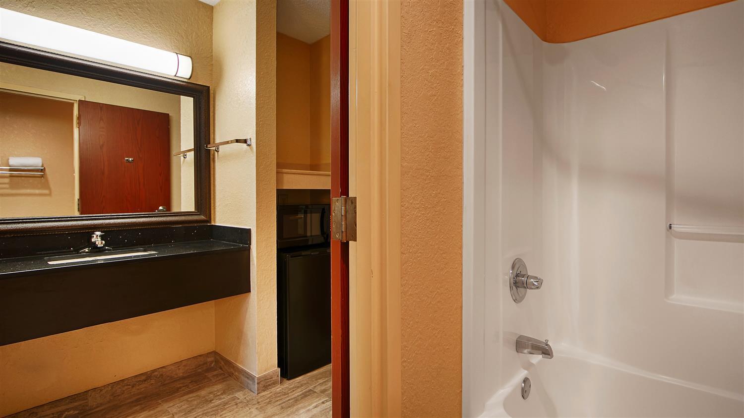Best Western Gardendale מראה חיצוני תמונה